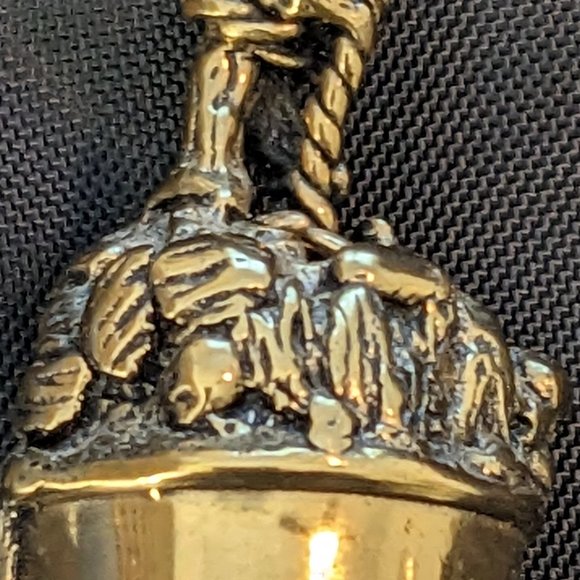 Artisan Handcrafted VTG Daniel Riccio 1984 Bronze Bears Bell. Calling collectors - Picture 14 of 16